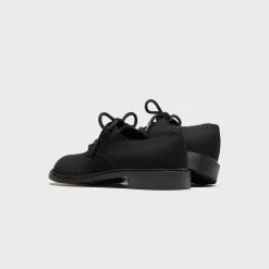 073 Derby Canvas