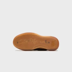 Camino Low Skate Sneakers