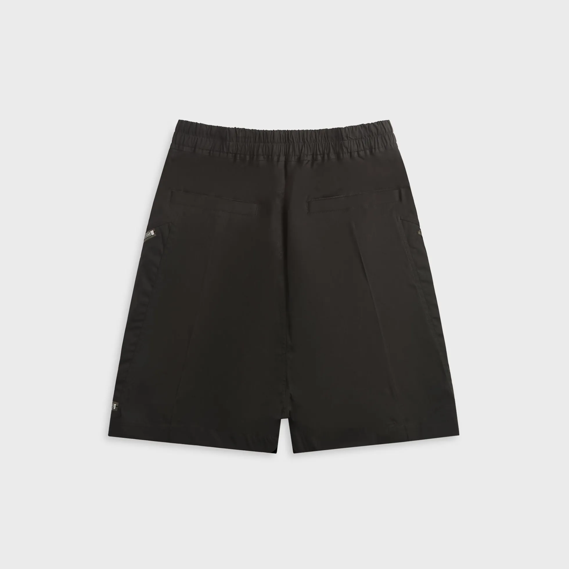 Heizer Bela Short