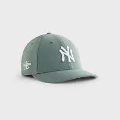Kith & New Era for the New York Yankees Midweight Double Weave 59FIFTY Low Profile Fitted Cap