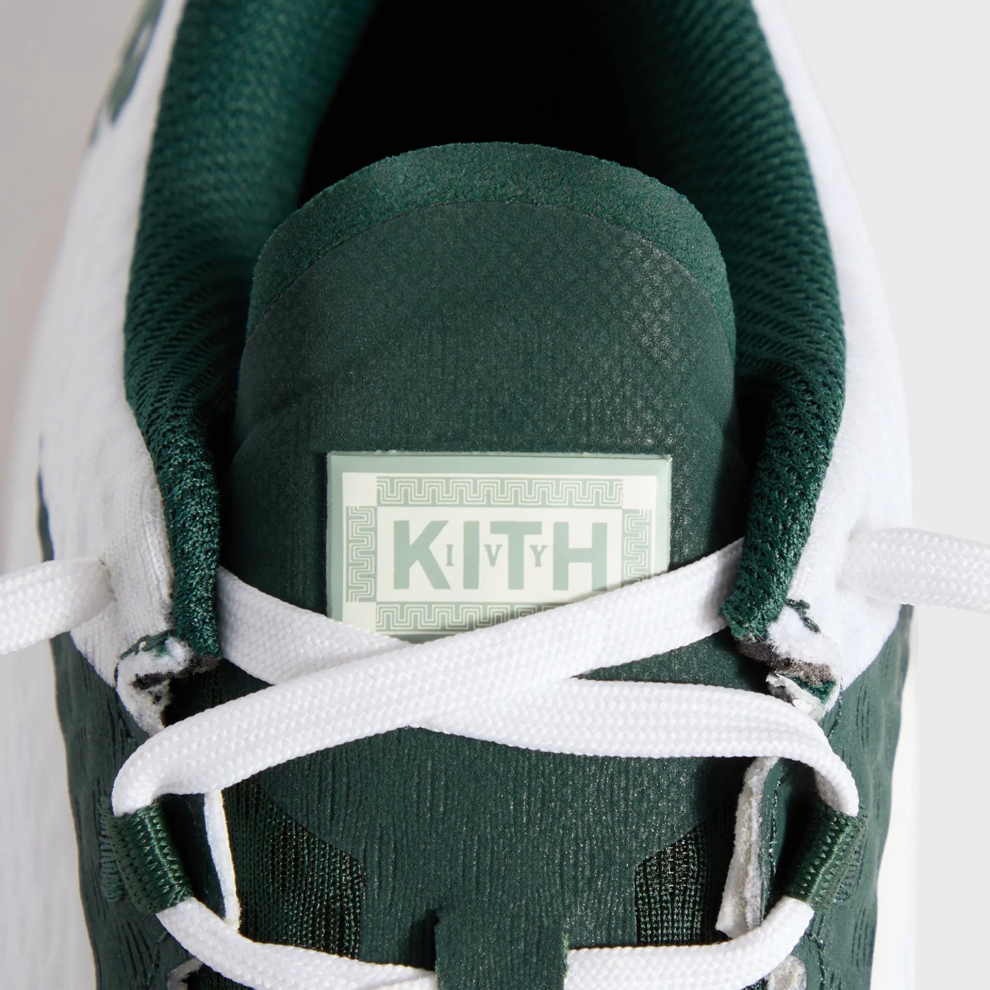Kith Ivy for Wilson Hurakn Pro