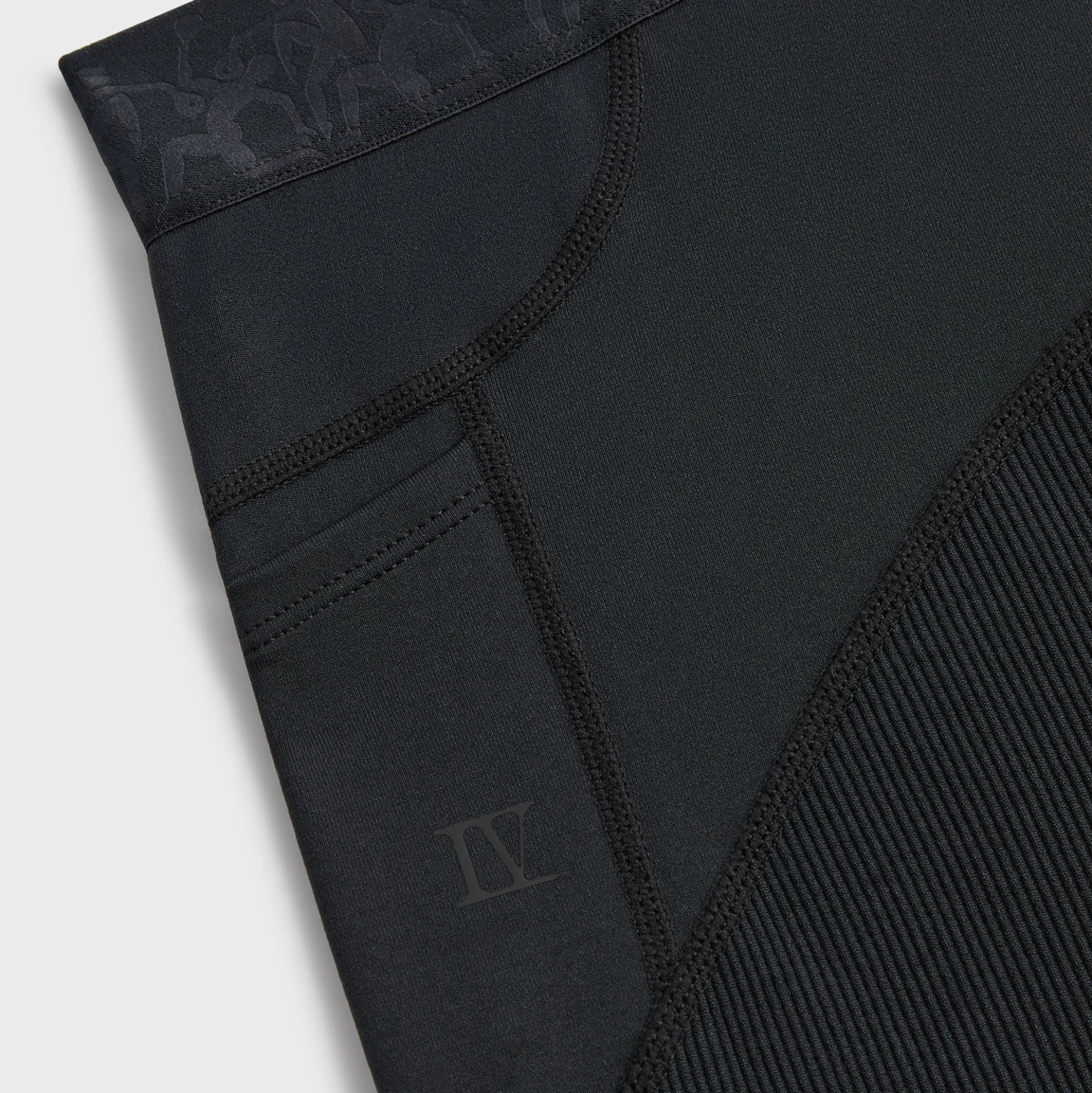 Kith Ivy for Wilson Meridian Compression Short
