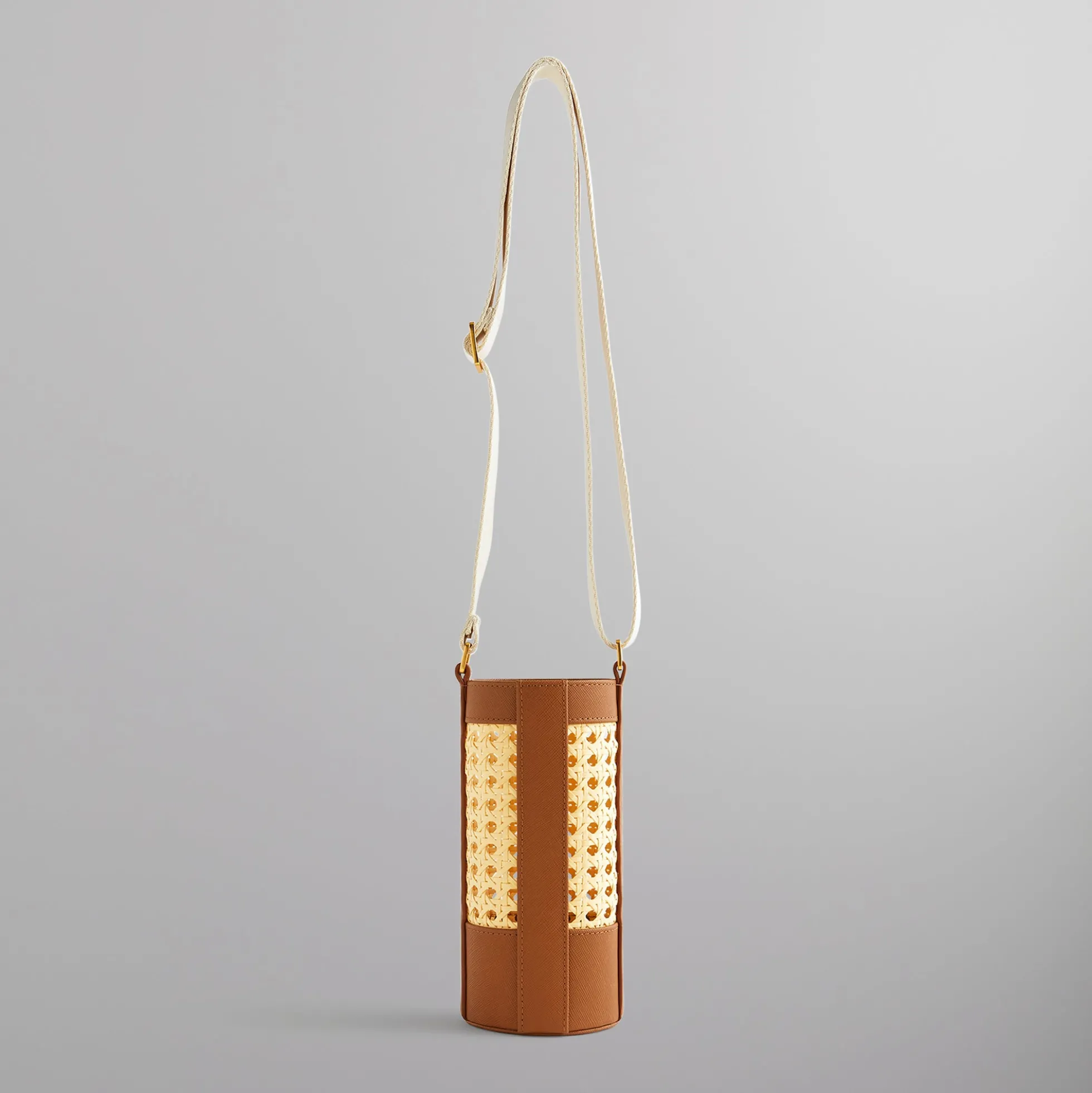 Kith Raffia Bottle Holder