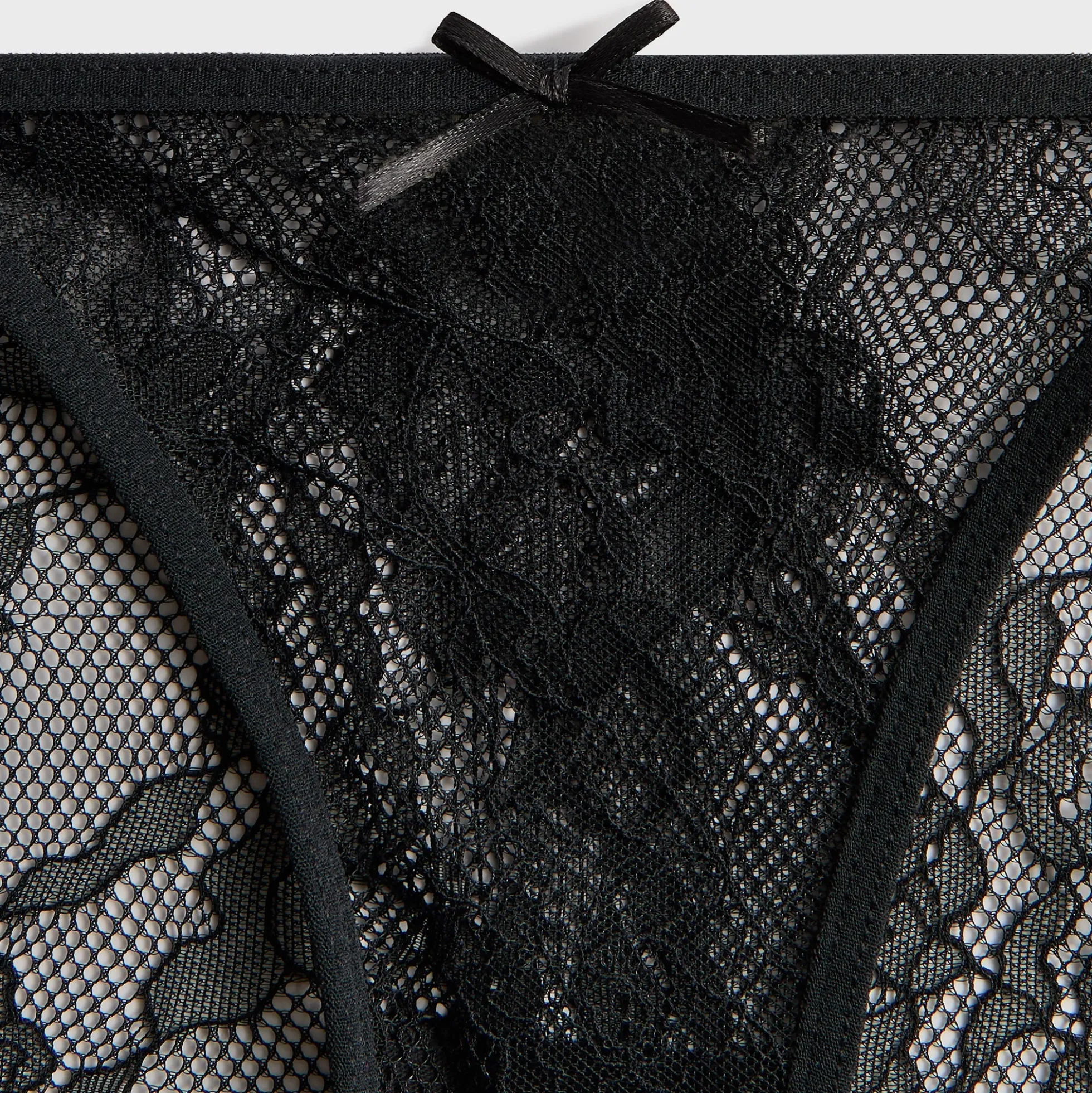 Lisa for Kith Women Floral Lace Intimates Set