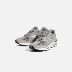 Made in UK 991v2