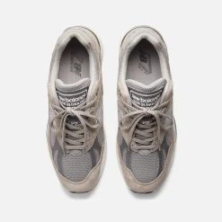 Made in UK 991v2