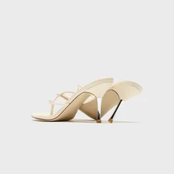 Osaka Slipper