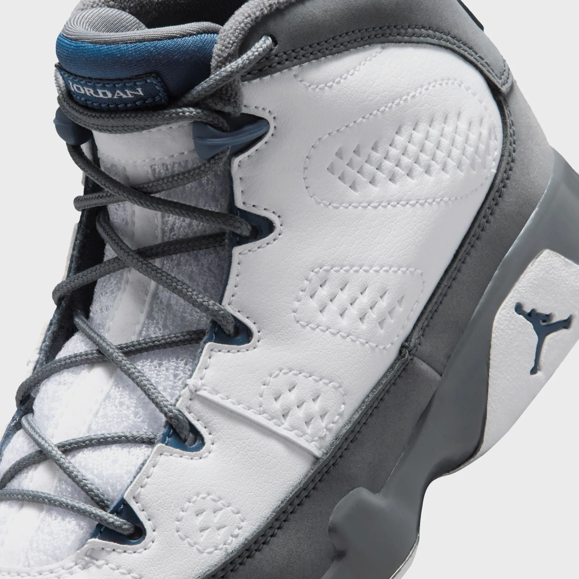 PS Air 9 Retro