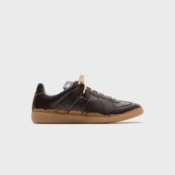 Replica Sneaker