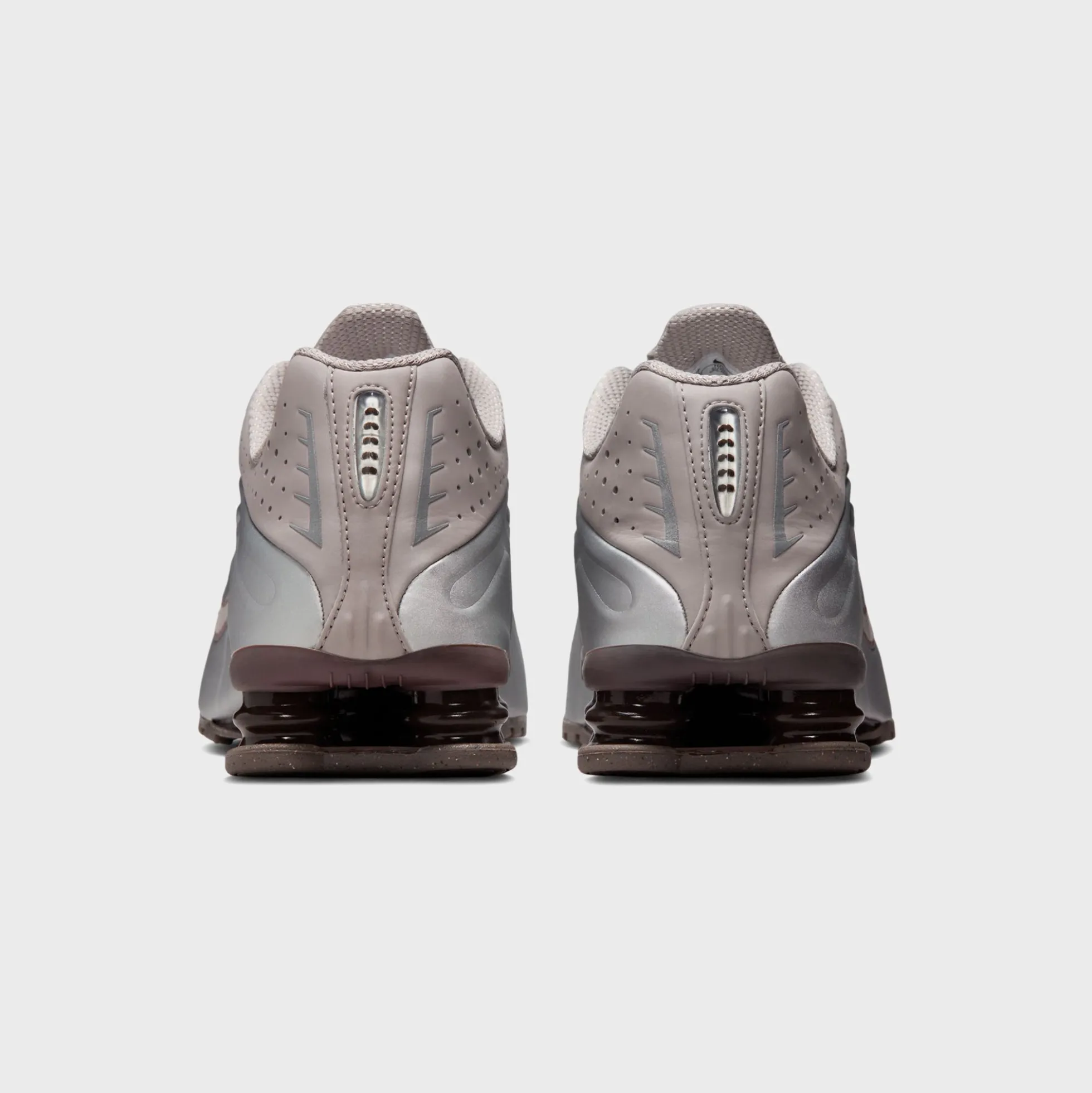 Shox R4