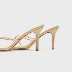 Sicilian Slipper