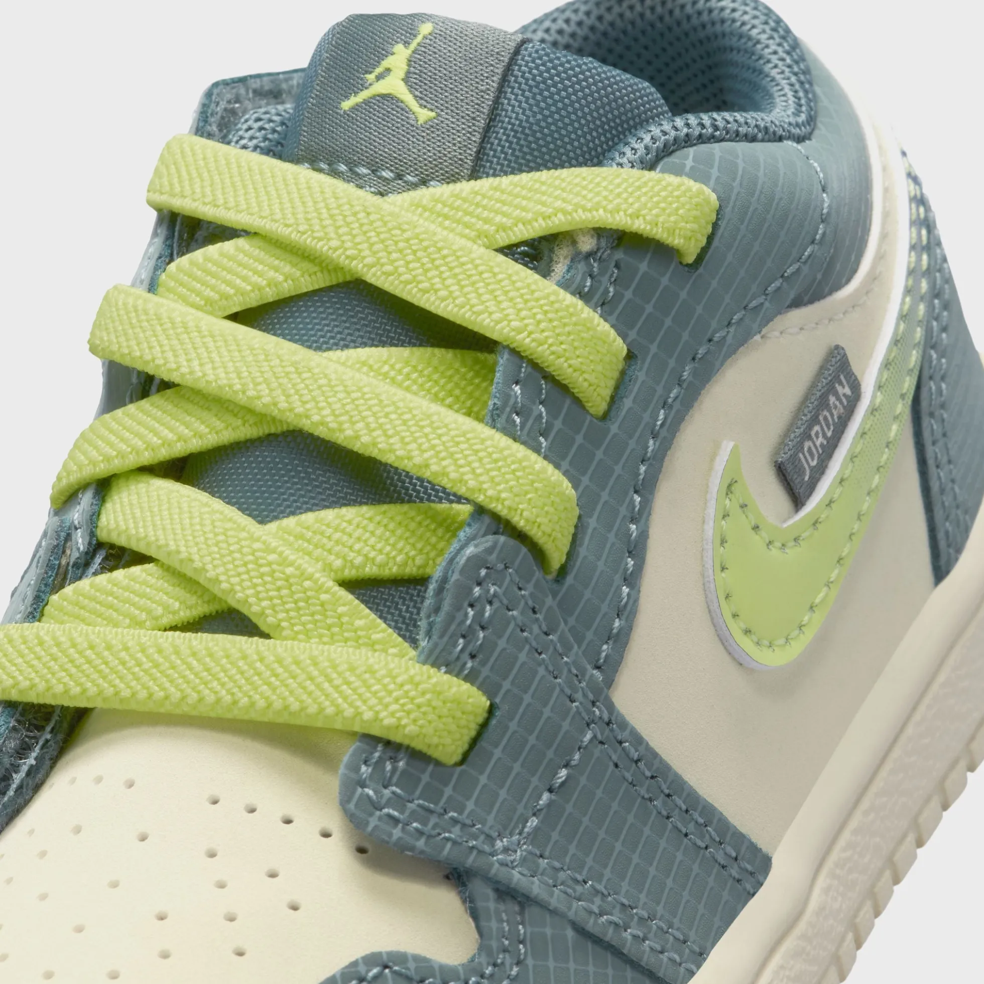 TD Air 1 Low SE