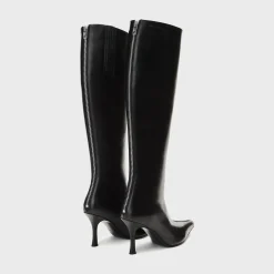 Vera Boot