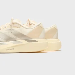 WMNS Adizero Evo SL