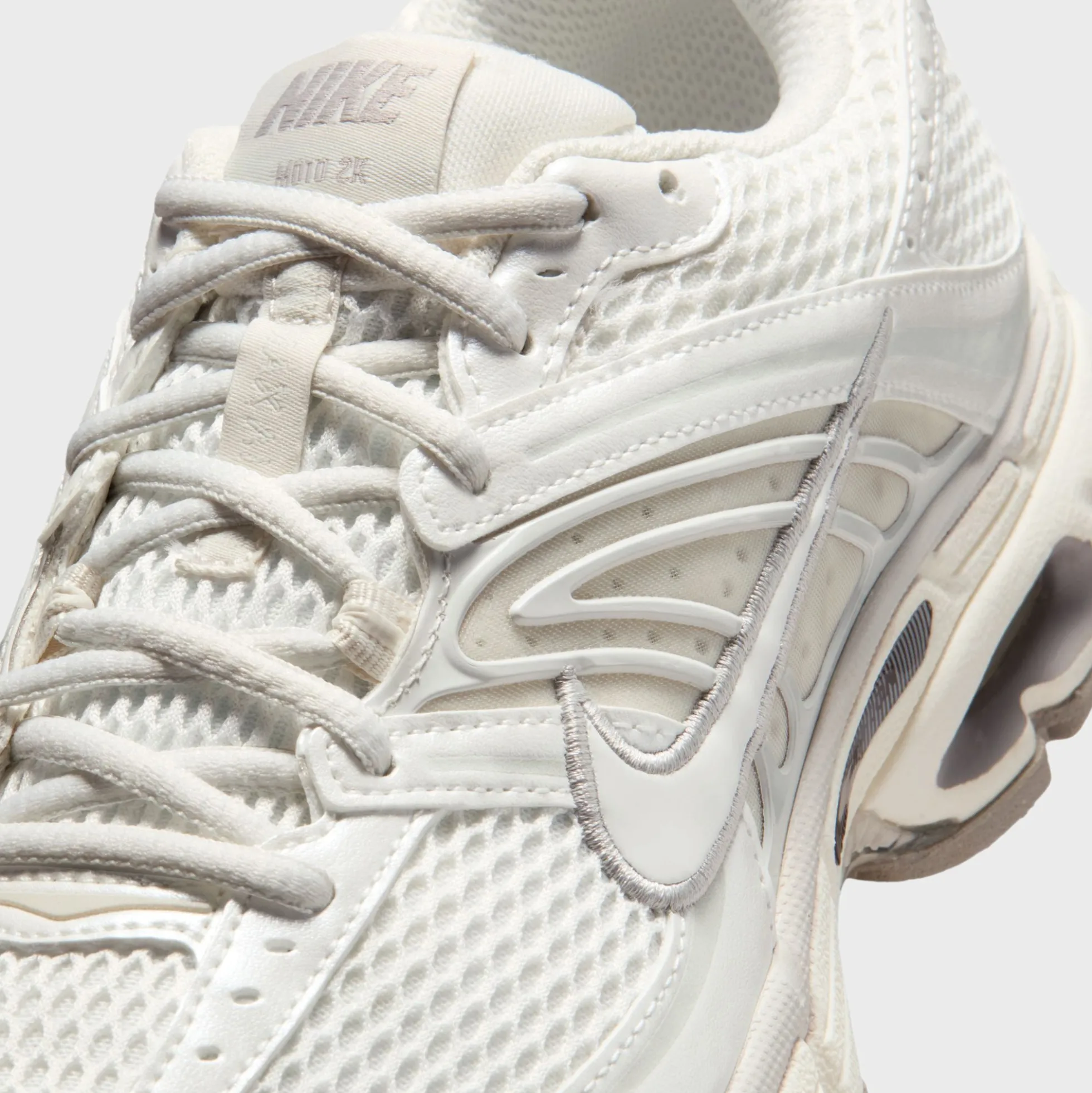 WMNS Air Max Moto 2K
