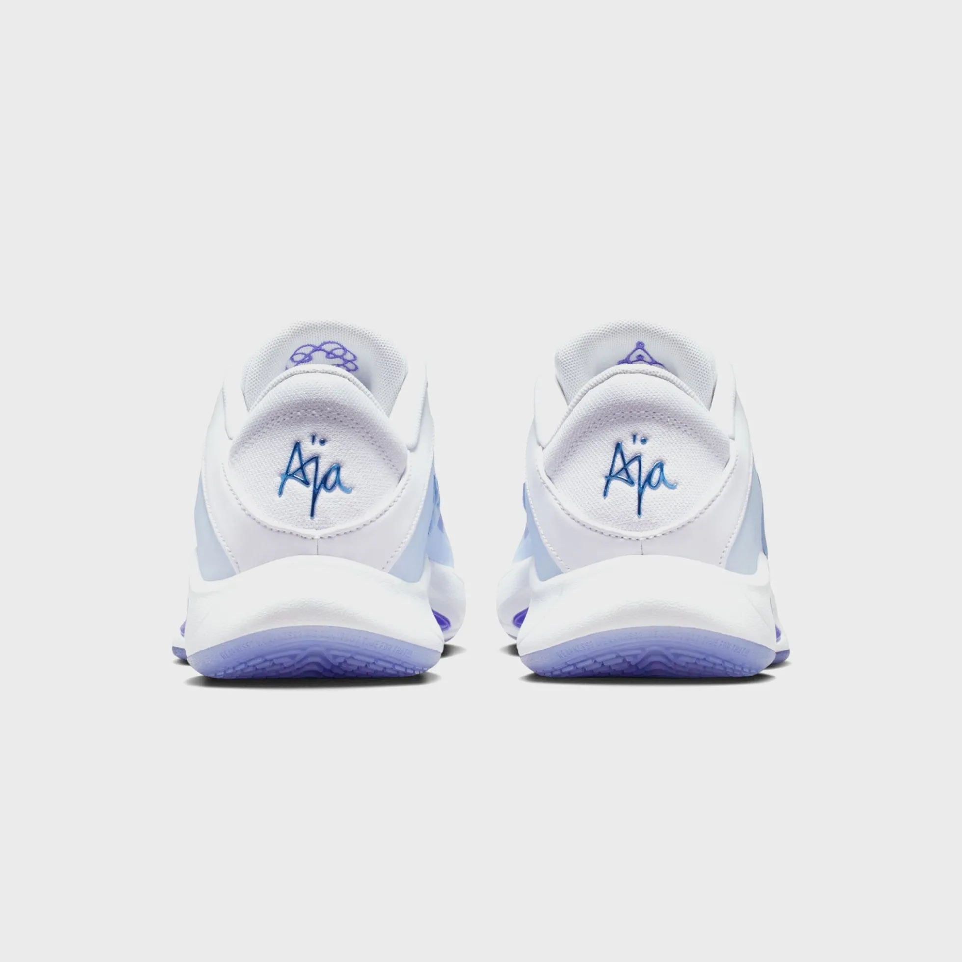 WMNS A'One