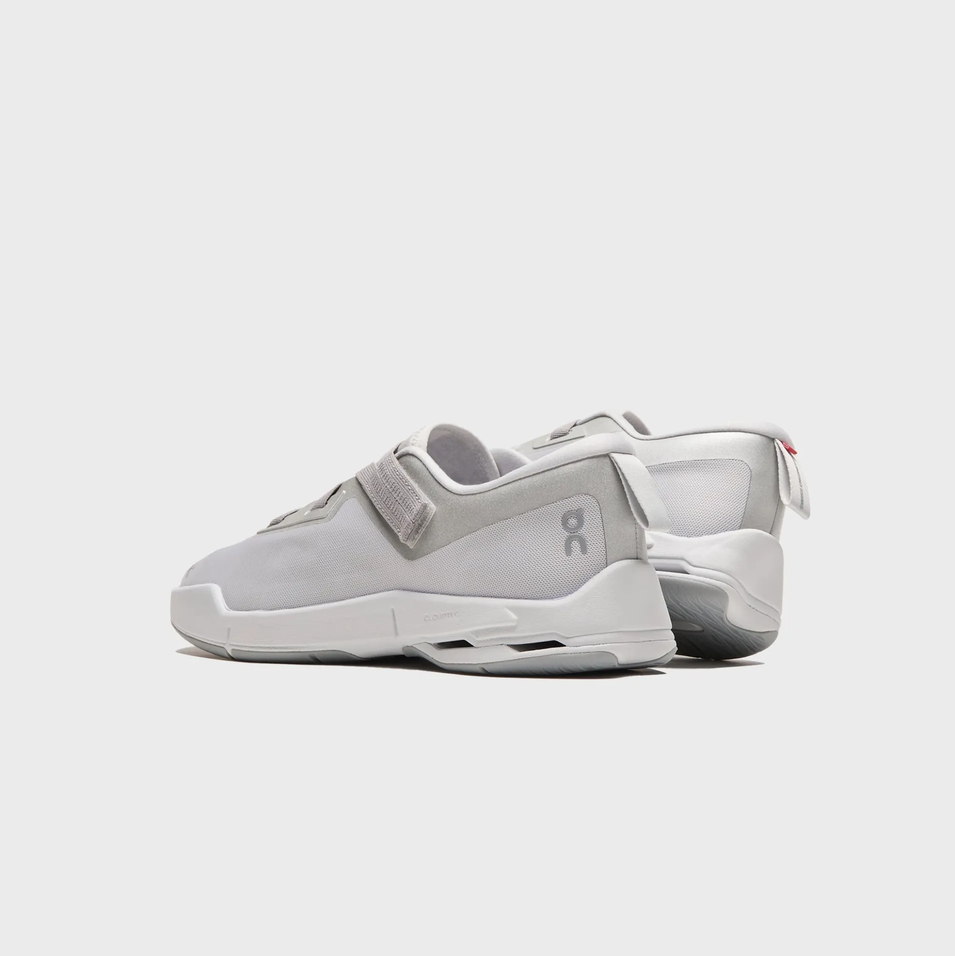 WMNS Cloudnova Moon
