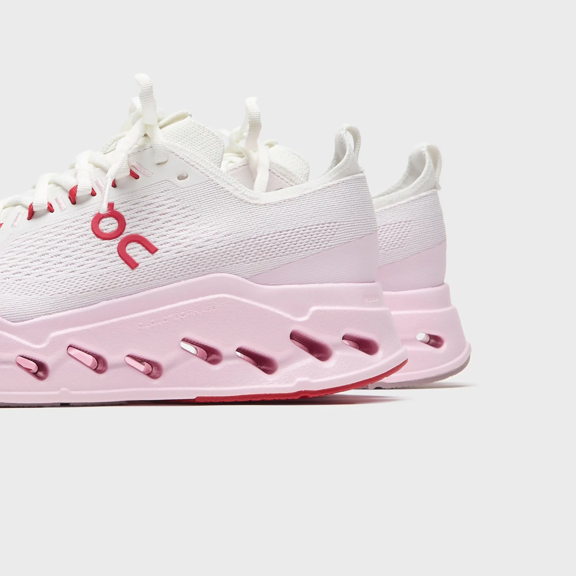 WMNS Cloudsurfer Max