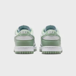 WMNS Dunk Low