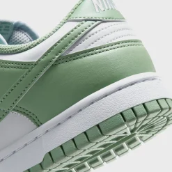 WMNS Dunk Low