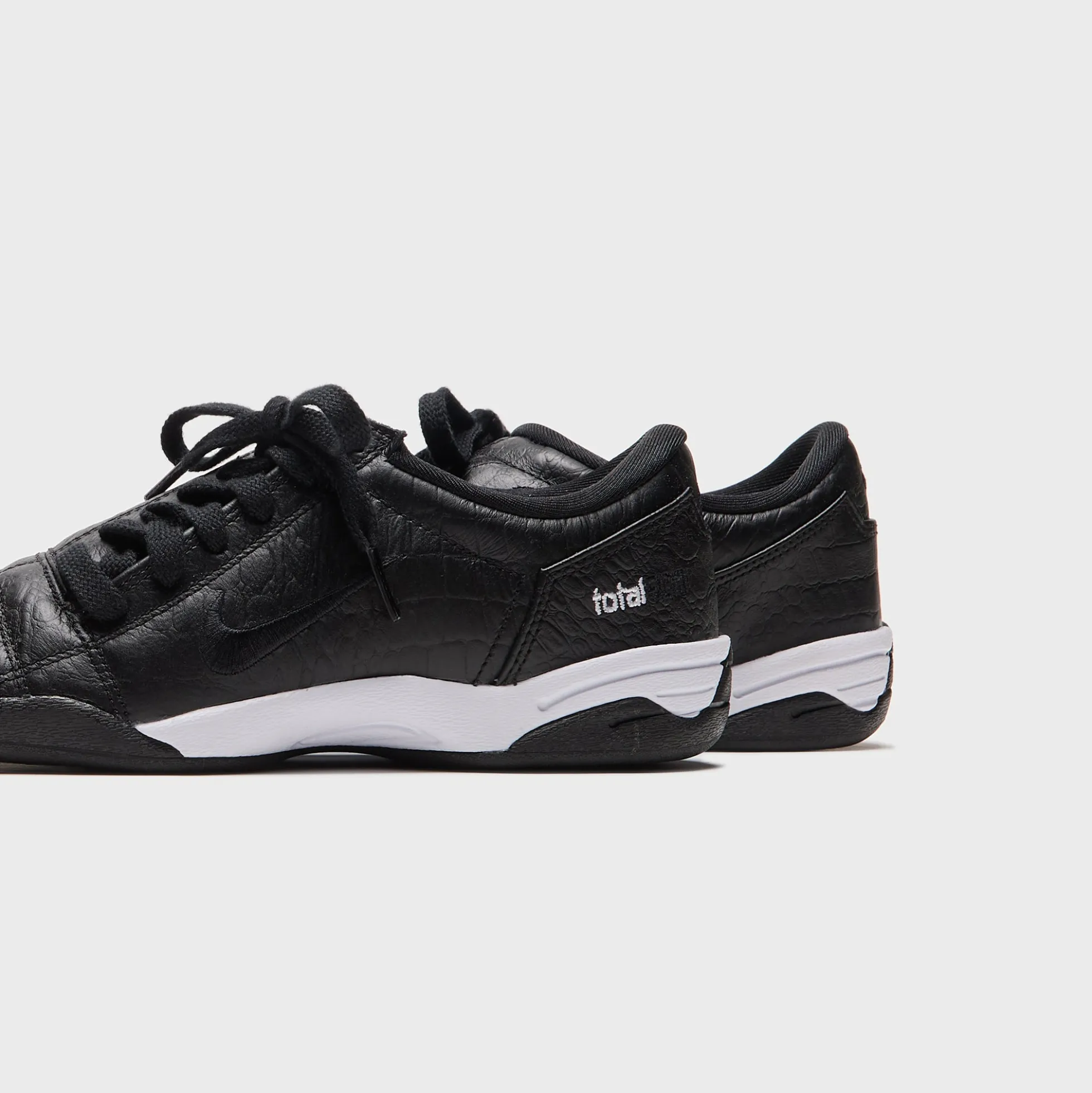 WMNS Total 90