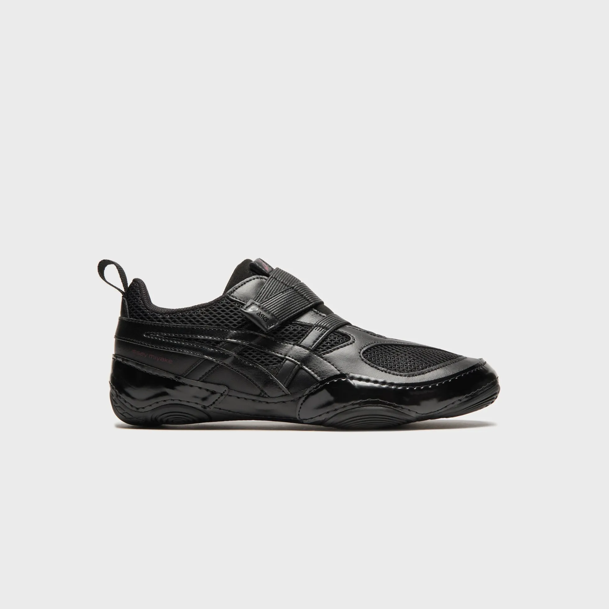 x Issey Miyake Hyper Taping