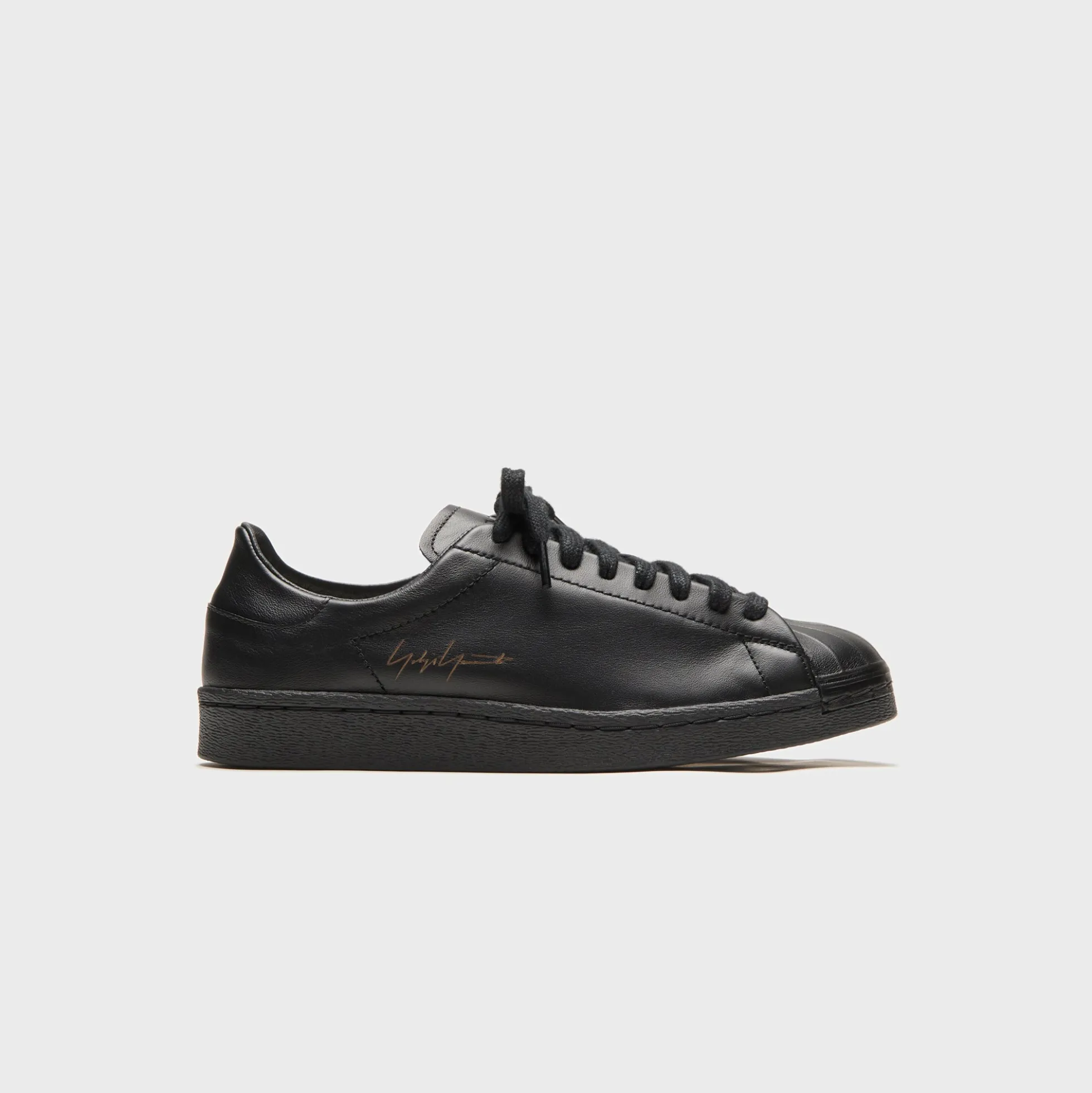 x Y-3 Superstar